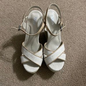 Never worn size 8 MIA espadrille sandals